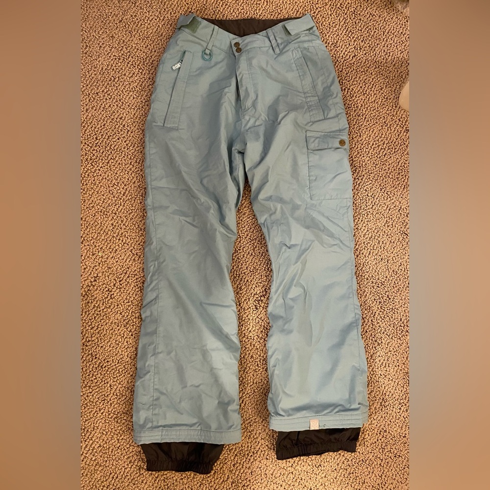 Roxy Women's Light Blue Cargo Snow Pants Baggy Fit Skiing Snowboarding Warm